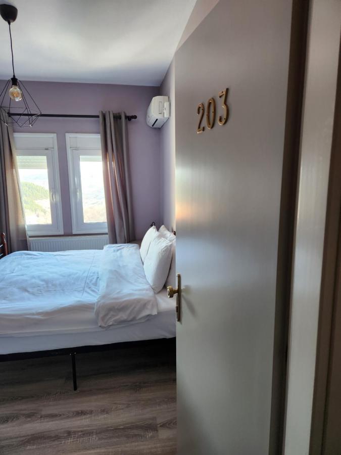 Guesthouse Monopati - Ξενώνας Μονοπάτι Lechovo Eksteriør billede